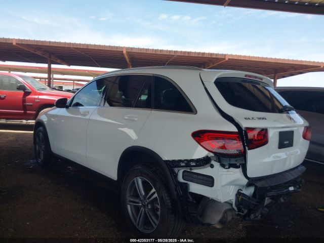 2020 MERCEDES-BENZ GLC 300 WDC0G8DBXLF736610 Photo 2
