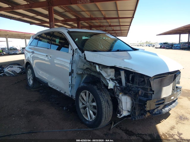Продаж на аукціоні авто 2016 Kia Sorento 2.4l Lx, vin: 5XYPG4A3XGG169988, номер лоту: 42353194