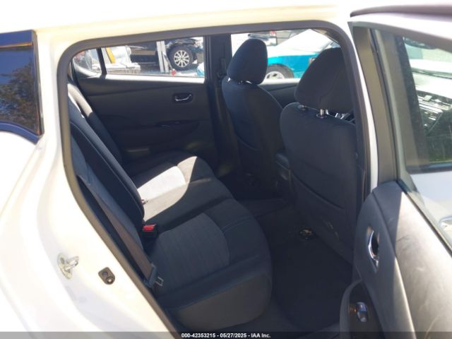 2019 NISSAN LEAF 1N4AZ1CP0KC314523 Photo 7
