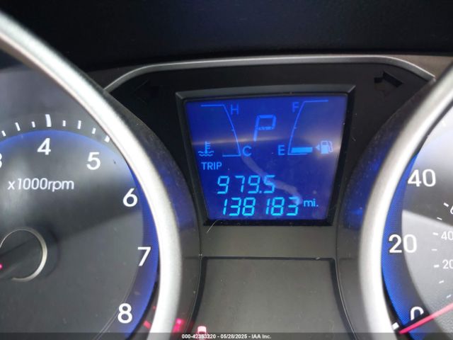 KM8JU3AG5EU800844 Hyundai TUCSON SE