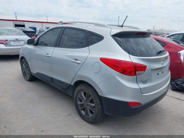 KM8JU3AG5EU800844 Hyundai TUCSON SE