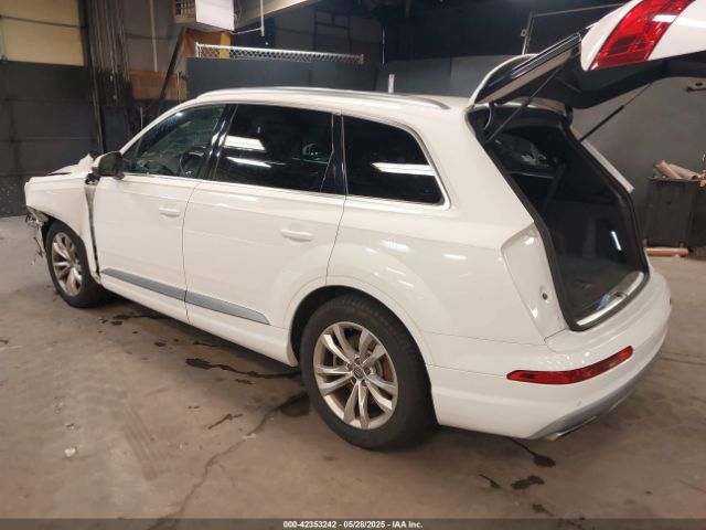 2017 AUDI Q7 WA1LHAF78HD046898 Photo 2