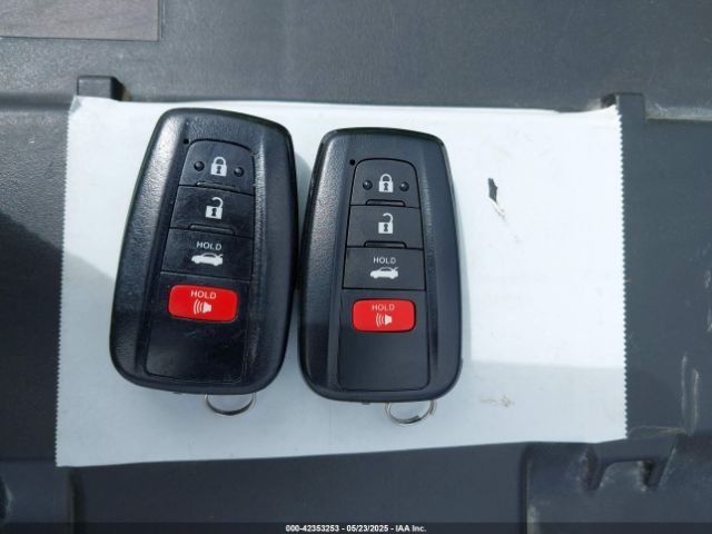 4T1F31AK5LU529086 Toyota Camry Xle Hybrid