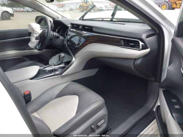 4T1F31AK5LU529086 Toyota Camry Xle Hybrid