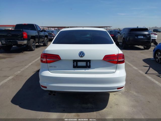 3VW2K7AJ1FM266410 Volkswagen Jetta 2.0l S