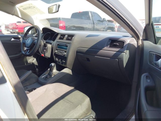 3VW2K7AJ1FM266410 Volkswagen Jetta 2.0l S