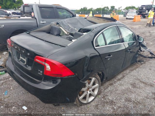 YV1612TK3G2411949 Volvo S60 T5 Premier