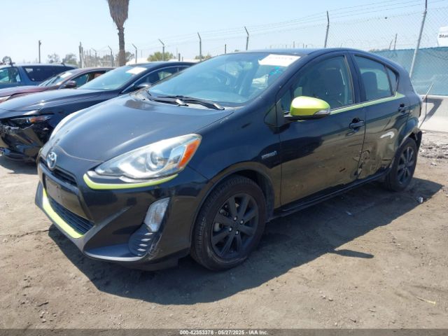 JTDKDTB37G1115950 Toyota Prius C Persona Series