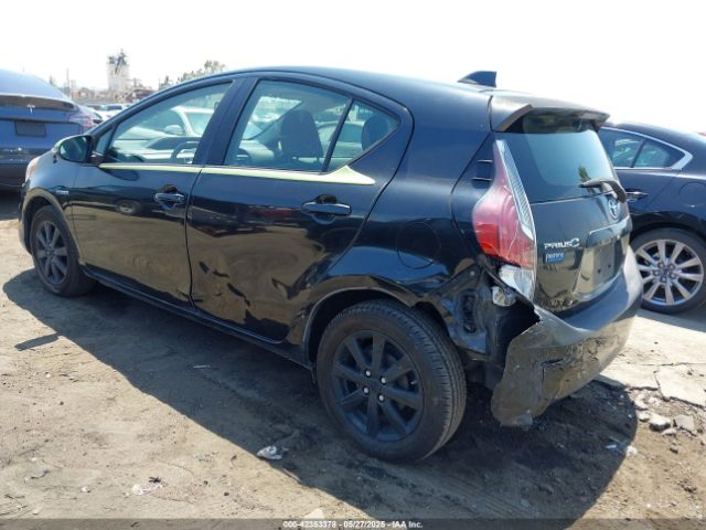 JTDKDTB37G1115950 Toyota Prius C Persona Series