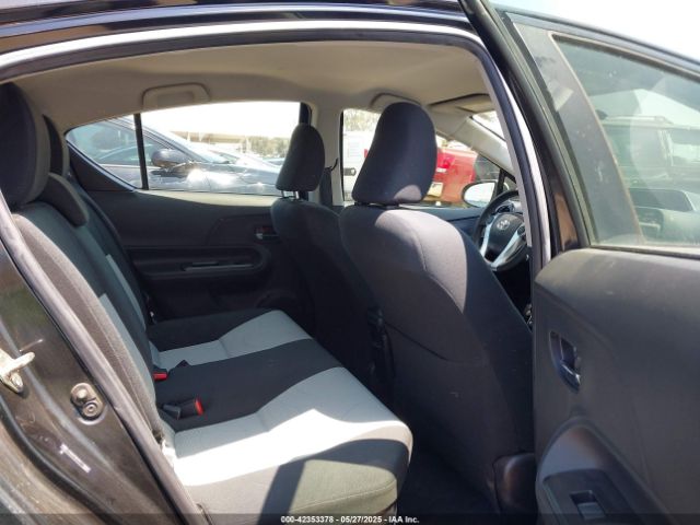 JTDKDTB37G1115950 Toyota Prius C Persona Series