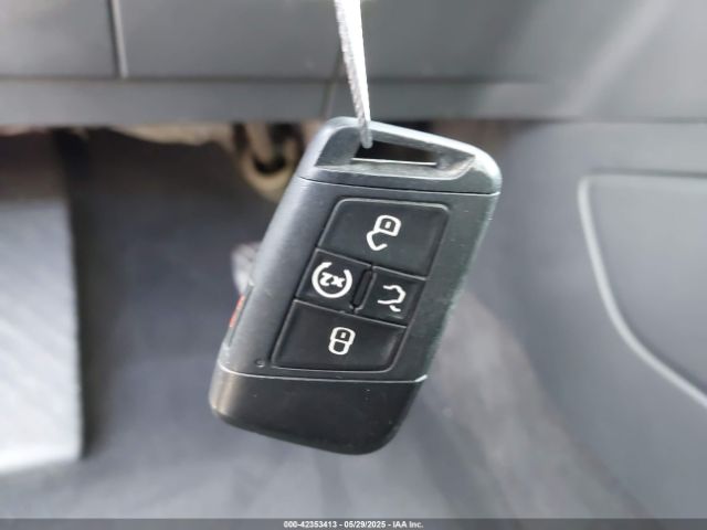 2018 VOLKSWAGEN ATLAS 1V2MR2CAXJC537383 Photo 10