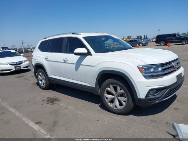 2018 VOLKSWAGEN ATLAS 1V2LR2CA3JC520890