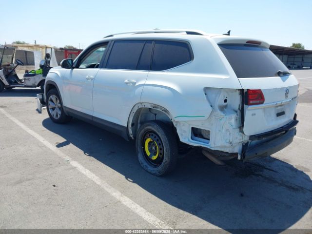 2018 VOLKSWAGEN ATLAS 1V2LR2CA3JC520890 Photo 2