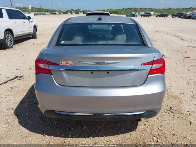 1C3CCBAB4EN141488 Chrysler 200 LX
