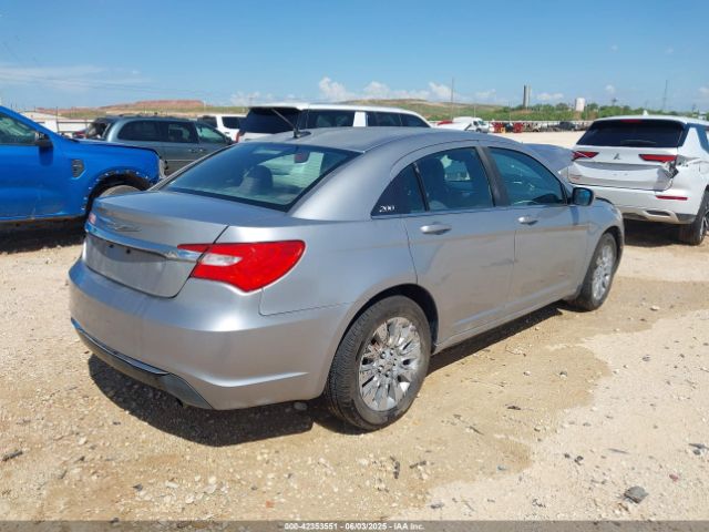 1C3CCBAB4EN141488 Chrysler 200 LX