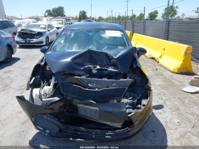 KNADM4A33E6376313 KIA RIO LX
