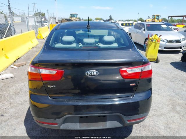 KNADM4A33E6376313 KIA RIO LX
