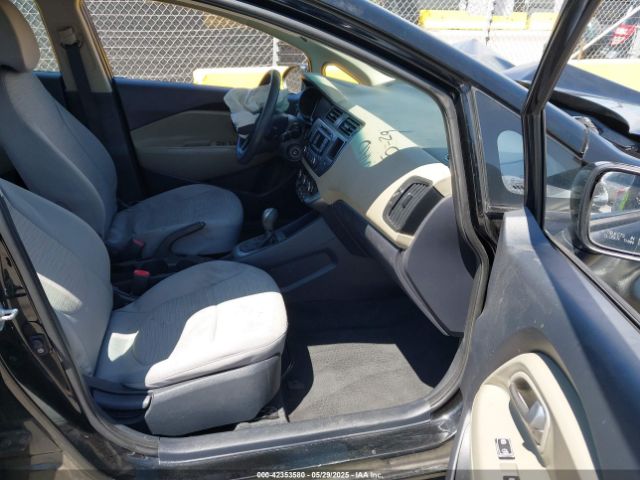 KNADM4A33E6376313 KIA RIO LX