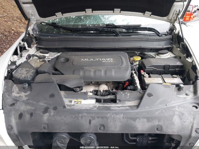 Jeep Cherokee Latitude 2016 1C4PJMCB4GW117832 Image 31