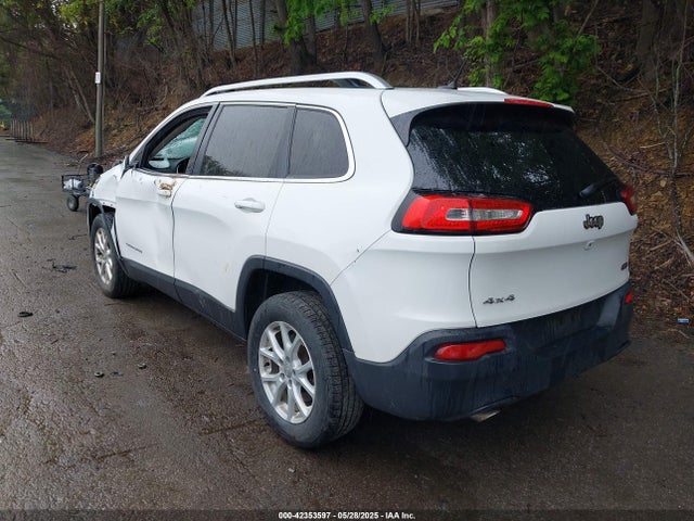 Jeep Cherokee Latitude 2016 1C4PJMCB4GW117832 Image 24