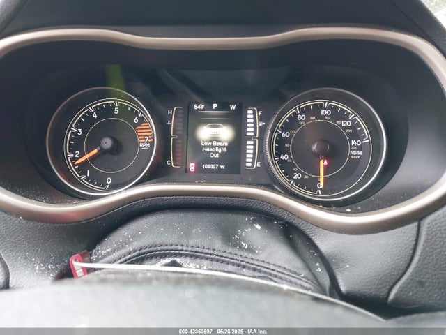 Jeep Cherokee Latitude 2016 1C4PJMCB4GW117832 Image 28