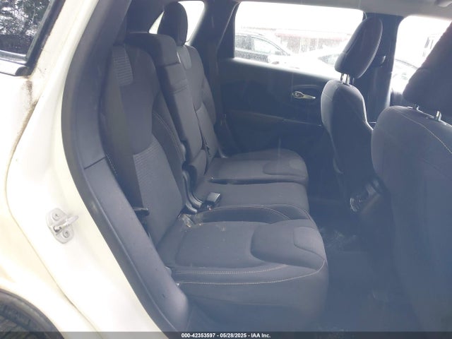 Jeep Cherokee Latitude 2016 1C4PJMCB4GW117832 Image 29