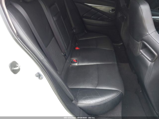 JN1BV7AR4EM699815 Infiniti Q50 Premium