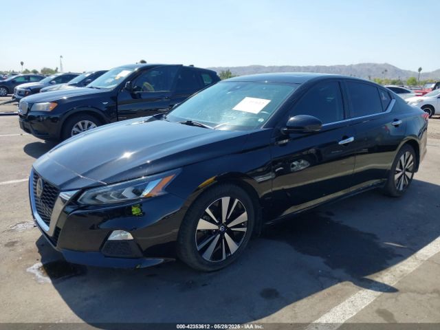 1N4BL4DV0MN384955 Nissan 2021