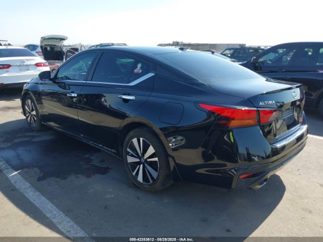 1N4BL4DV0MN384955 Nissan 2021