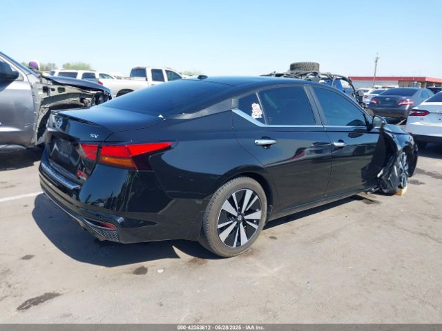 1N4BL4DV0MN384955 Nissan 2021