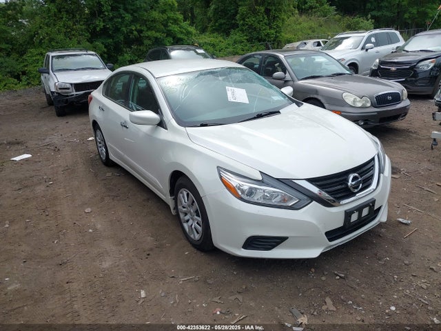 2017 Nissan Altima 2.5 S მანქანა იყიდება აუქციონზე, vin: 1N4AL3AP7HC205548, აუქციონის ნომერი: 42353622
