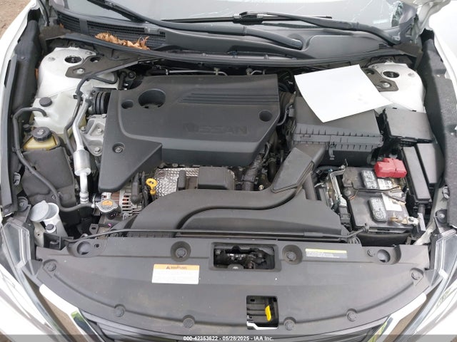 2017 Nissan Altima 2.5 S მანქანა იყიდება აუქციონზე, vin: 1N4AL3AP7HC205548, აუქციონის ნომერი: 42353622