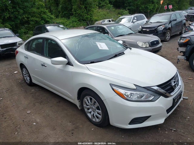 2017 Nissan Altima 2.5 S მანქანა იყიდება აუქციონზე, vin: 1N4AL3AP7HC205548, აუქციონის ნომერი: 42353622