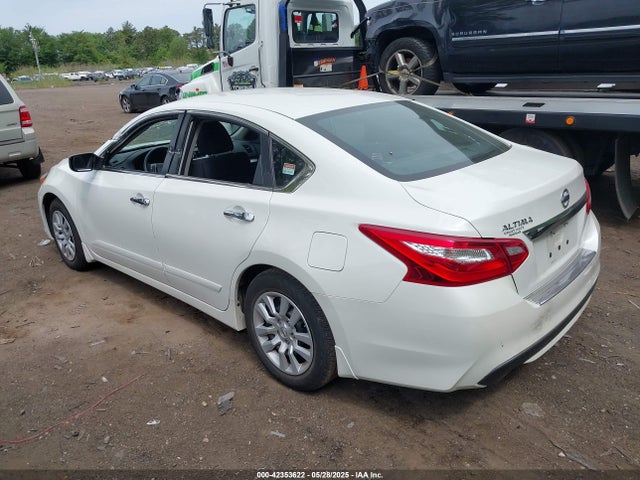 2017 Nissan Altima 2.5 S მანქანა იყიდება აუქციონზე, vin: 1N4AL3AP7HC205548, აუქციონის ნომერი: 42353622