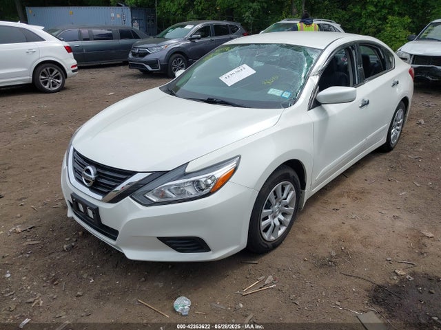 2017 Nissan Altima 2.5 S მანქანა იყიდება აუქციონზე, vin: 1N4AL3AP7HC205548, აუქციონის ნომერი: 42353622