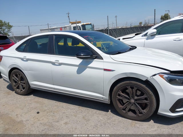 3VW6T7BU1KM163957 Volkswagen 2.0 tsi