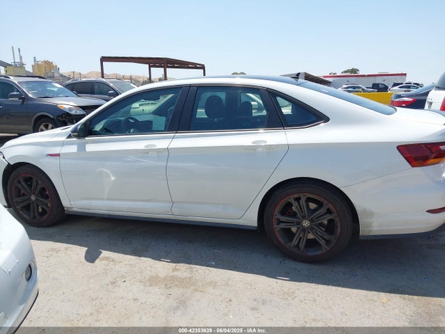 3VW6T7BU1KM163957 Volkswagen 2.0 tsi