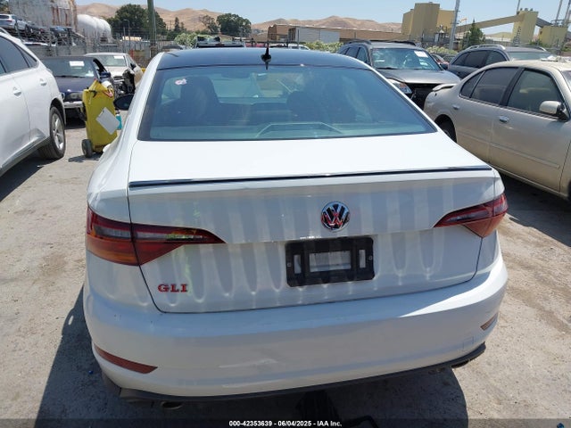 3VW6T7BU1KM163957 Volkswagen 2.0 tsi