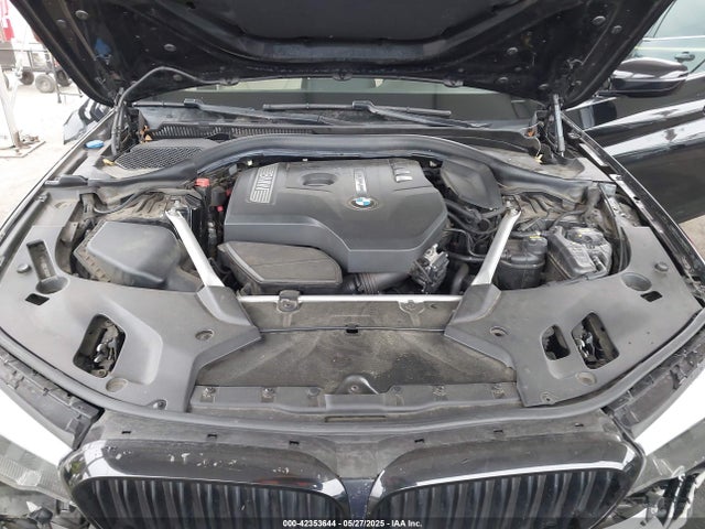 WBAJA5C52JG899567 BMW 530I