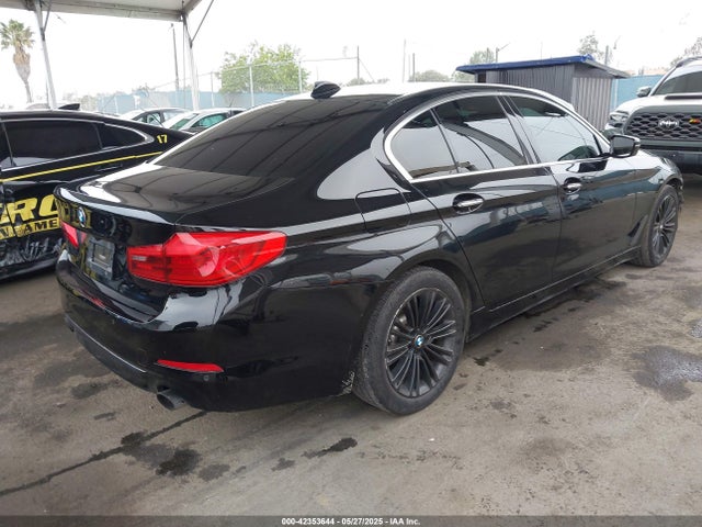 WBAJA5C52JG899567 BMW 530I