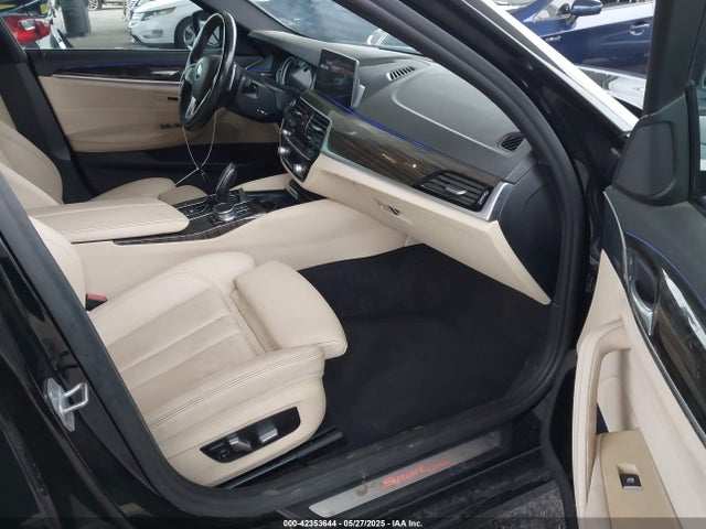 WBAJA5C52JG899567 BMW 530I