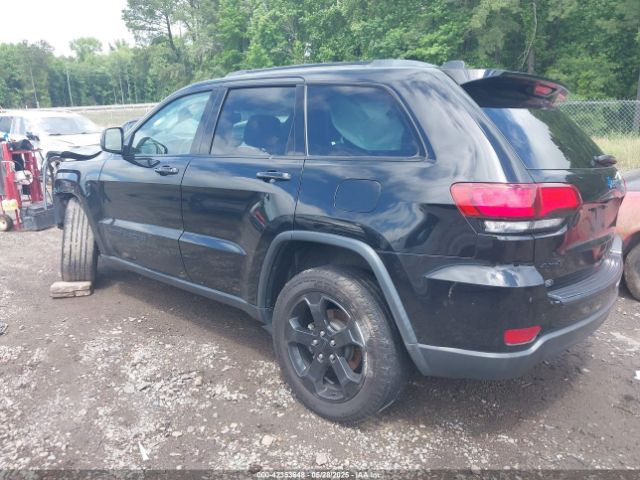2019 JEEP GRAND CHEROKEE 1C4RJFAGXKC640365 Photo 2