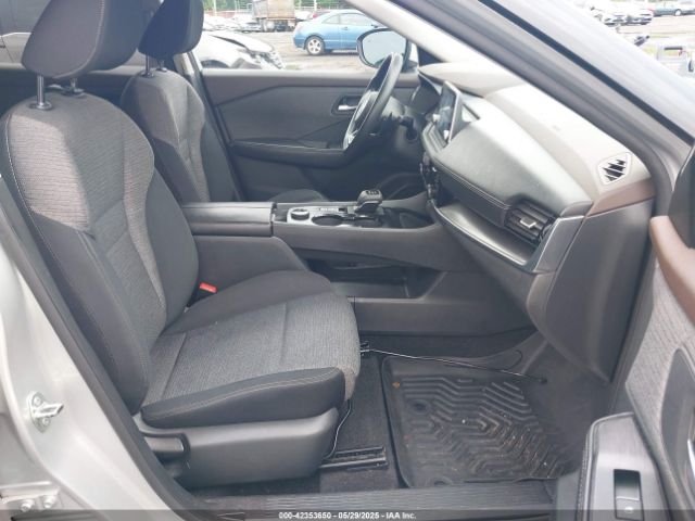 2021 NISSAN ROGUE 5N1AT3BB8MC698868 Photo 4