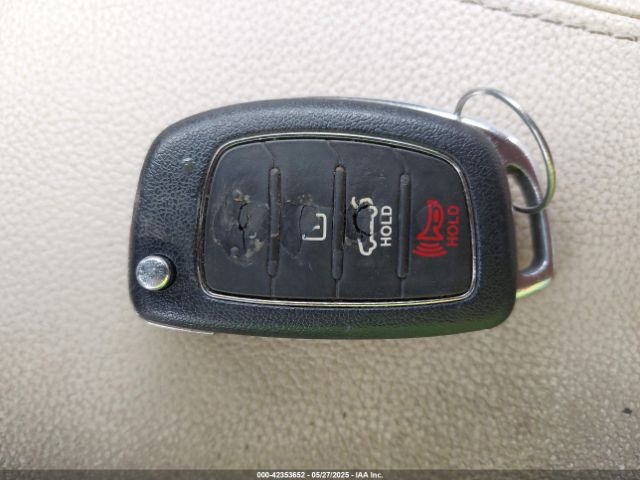 5NPE24AF8HH485464 Hyundai Sonata