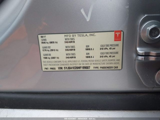 2017 TESLA MODEL S 5YJSA1E28HF199687 Photo 8