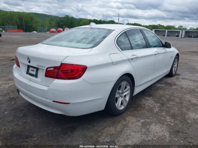 2011 BMW 528I WBAFR1C53BC738449 Photo 3