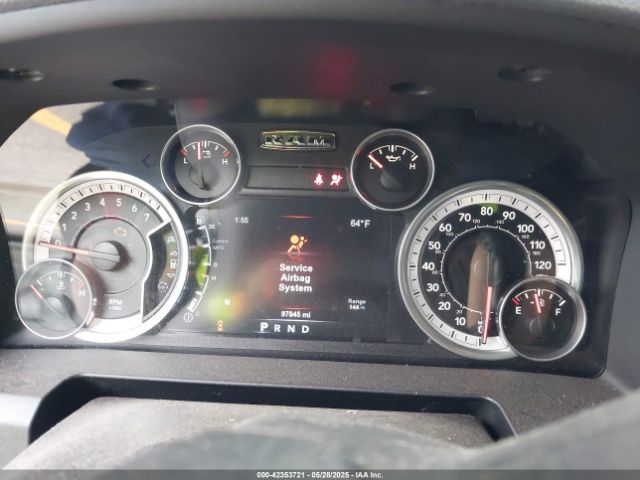 1C6RR7LG5FS528121 RAM 1500 Big Horn