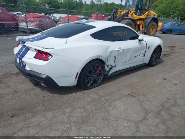 1FA6P8TH5R5103748 Ford Mustang Ecoboost Premium Fastback
