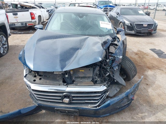 1VWSA7A32NC002732 Volkswagen Passat