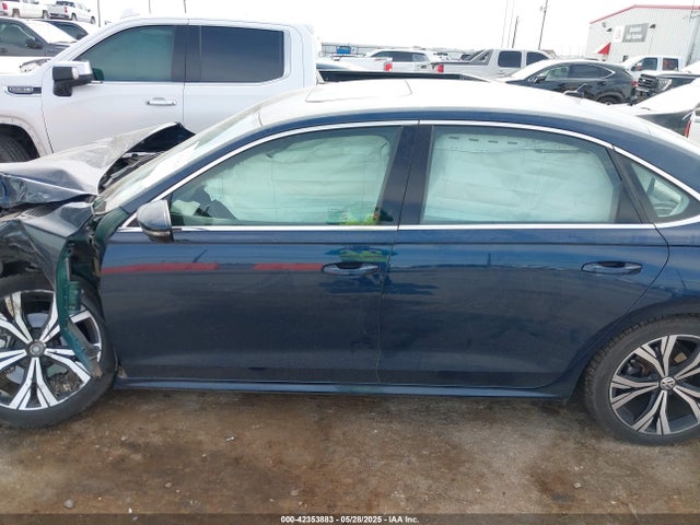 1VWSA7A32NC002732 Volkswagen Passat